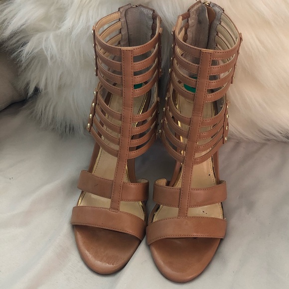 Jessica Simpson high heels - Picture 2 of 3